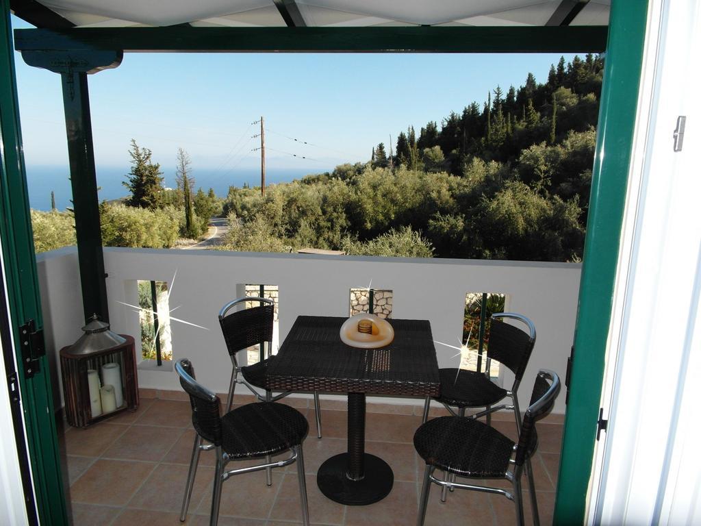 Ionian Villas อาโยส นิกีตัส ห้อง รูปภาพ